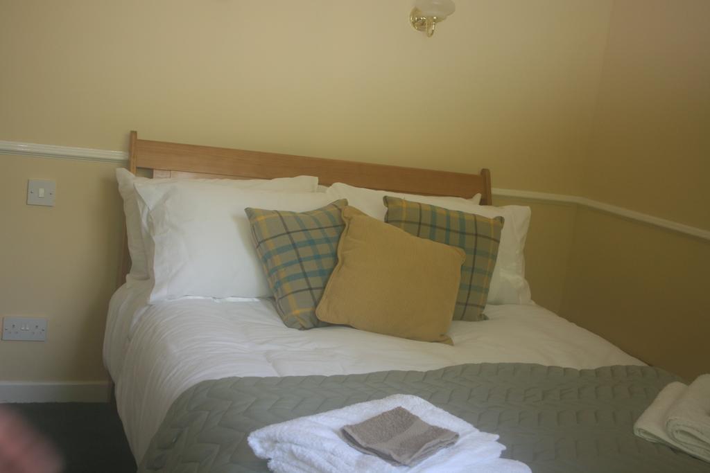 Laragh Mountain View Lodge Saggart Kamer foto